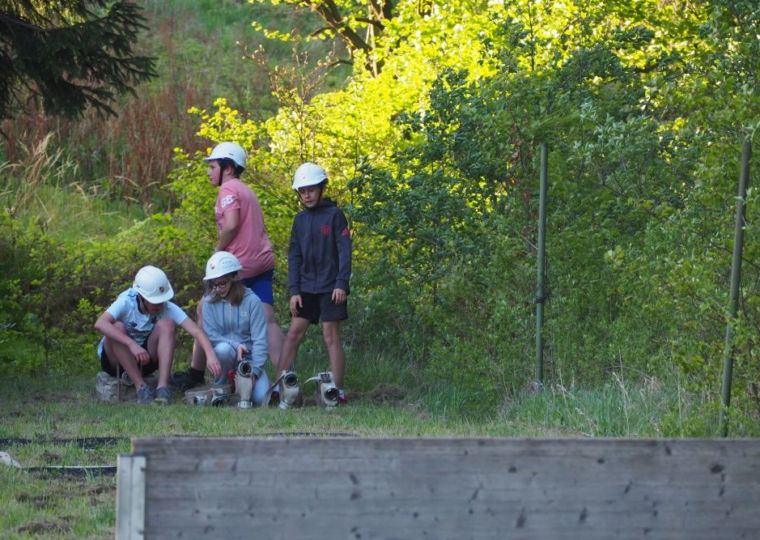 OLYMPUS DIGITAL CAMERA