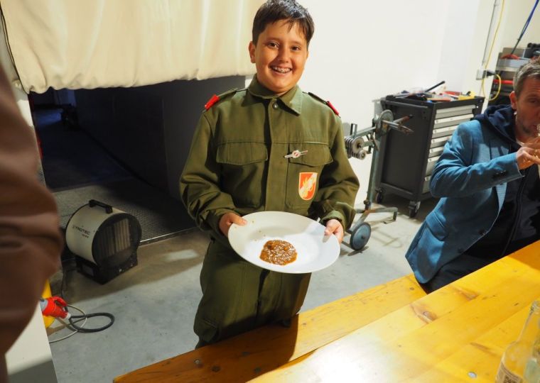 OLYMPUS DIGITAL CAMERA